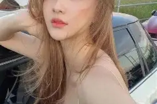 炸裂！司晓迪凌晨甩黑色吊带美照评论区从吃瓜到吐槽吵翻了天