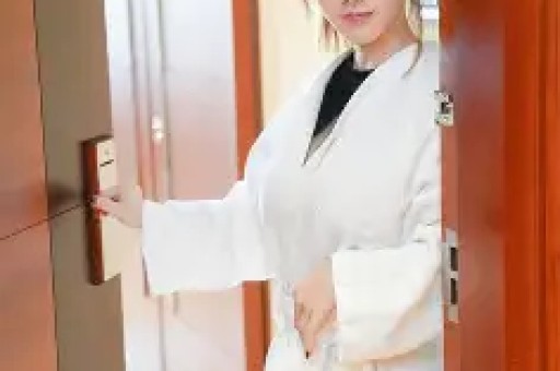 陪吃陪玩只是冰山一角带女偷腥、游轮派对、假戏真做个个荒唐